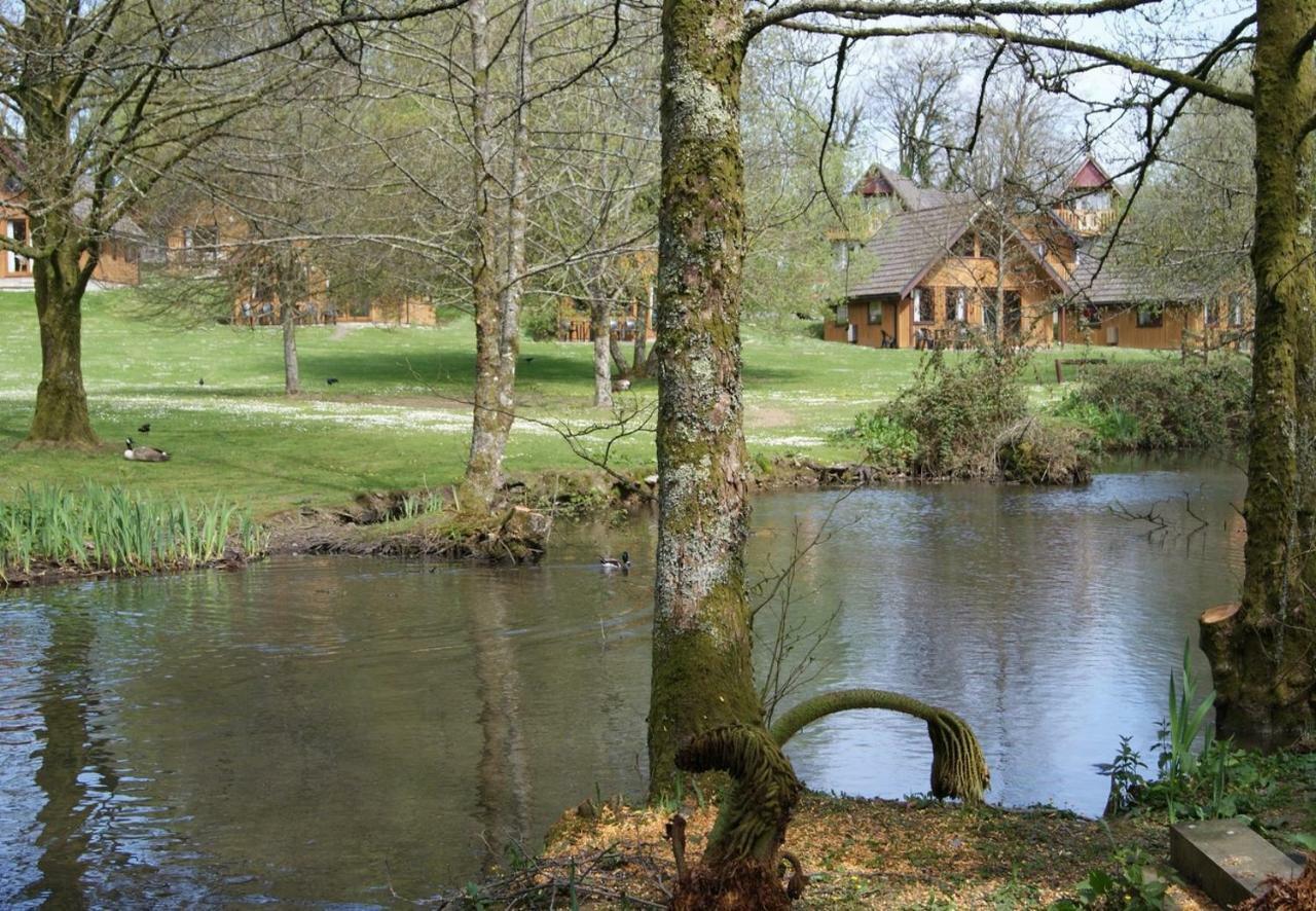 Hengar Select Villa Saint Tudy Eksteriør billede